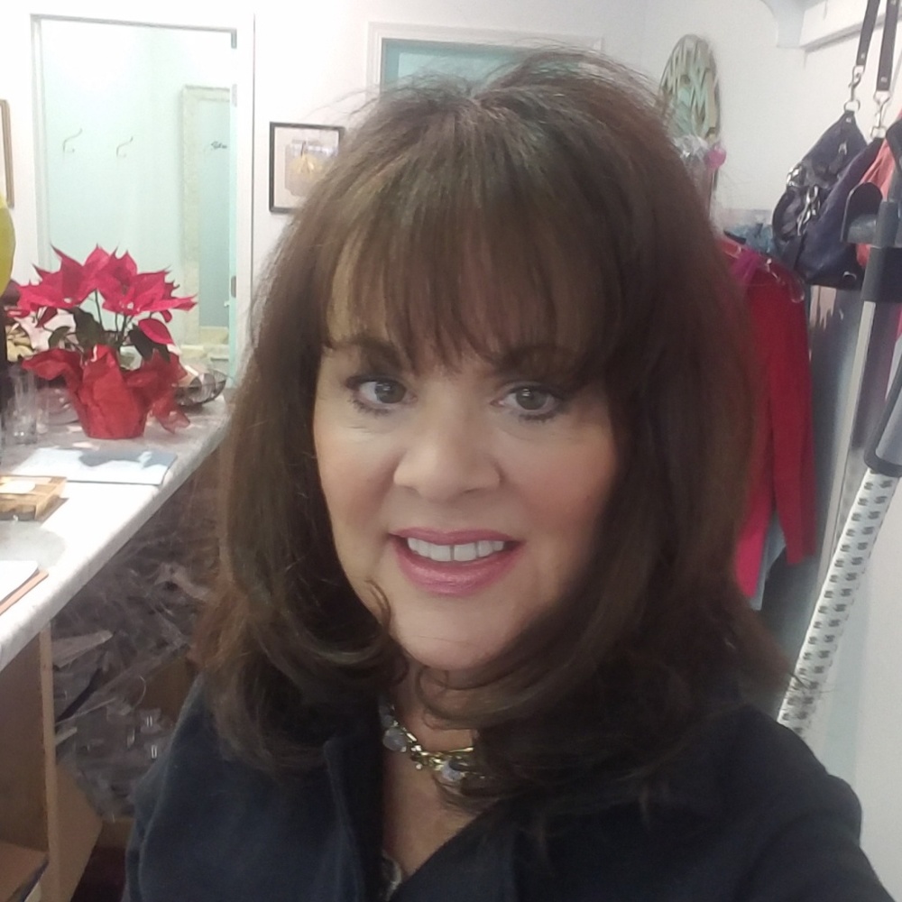 Meet your Posher, Jennifer